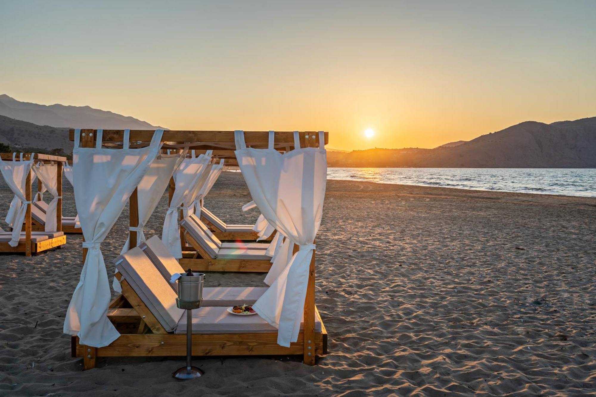 Georgioupolis Suites Asprouliánoi Exteriér fotografie